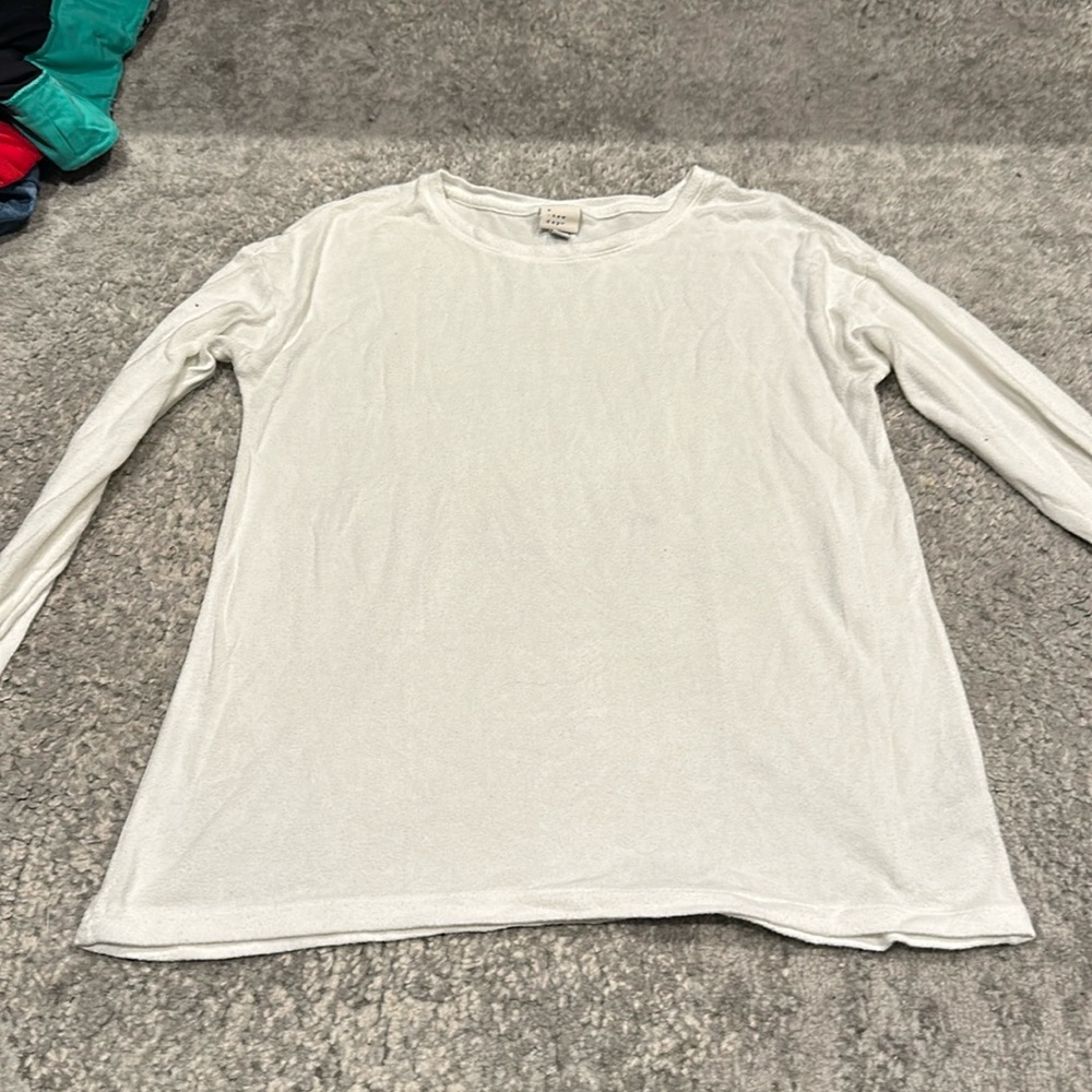 Warm and comfy work top!